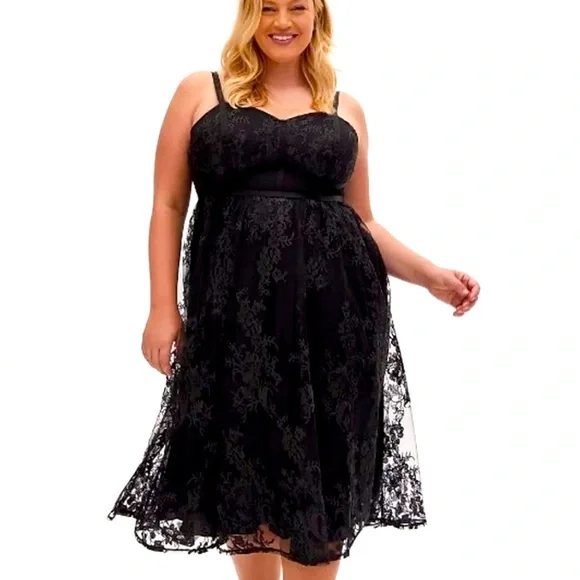 torrid black formal dress Plus Size - Ruffle Trim Lace Maxi Dress